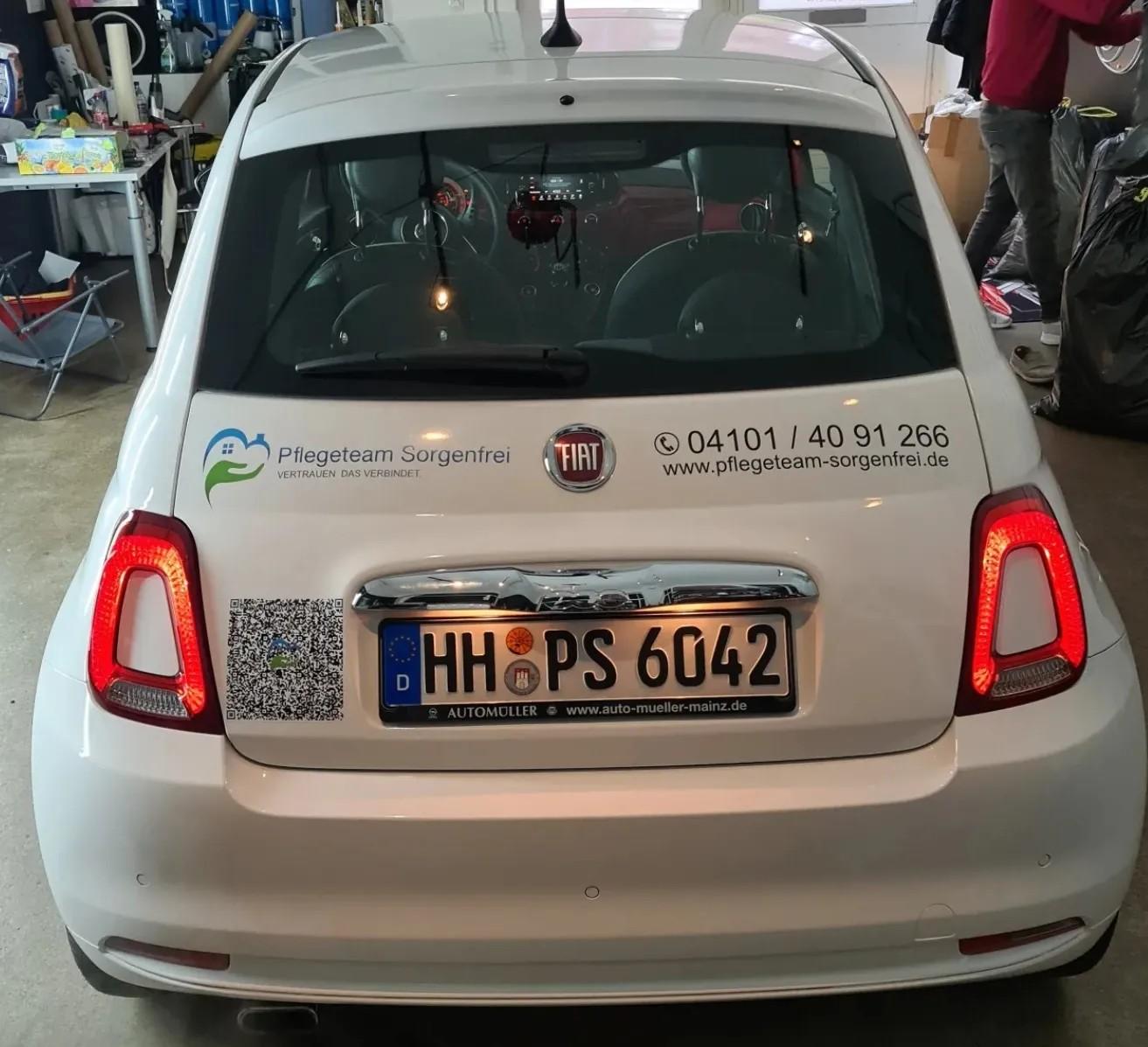 Pflege Auto Fahrzeugbeschriftung Foto 5