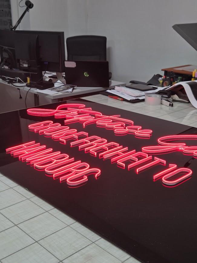 Striptease Galerie LED-Neon Foto 5